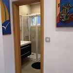 Antoana شقة هفار
